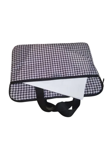 A Tres Click | Funda Para Portatil 14" Con Bolsillo Externo $&nbsp;16.640 $&nbsp;13.983 Generic Accesorios 