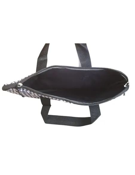 A Tres Click | Funda Para Portatil 14" Con Bolsillo Externo $ 16.640 $ 13.983 Generic Accesorios 