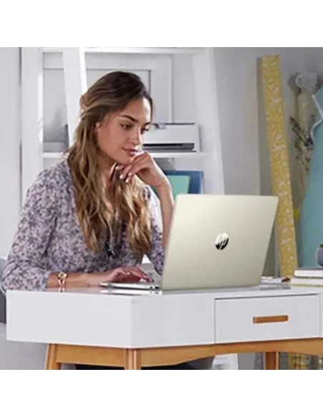 A Tres Click | Portatil HP 15-fc0275la AMD Ryzen 7 7730U, 512GB SSD, 16GB DDR4, 15.6" LED $&nbsp;2.899.900 $&nbsp;1.971.932 Hewlett Packard Portátiles & Notebook 